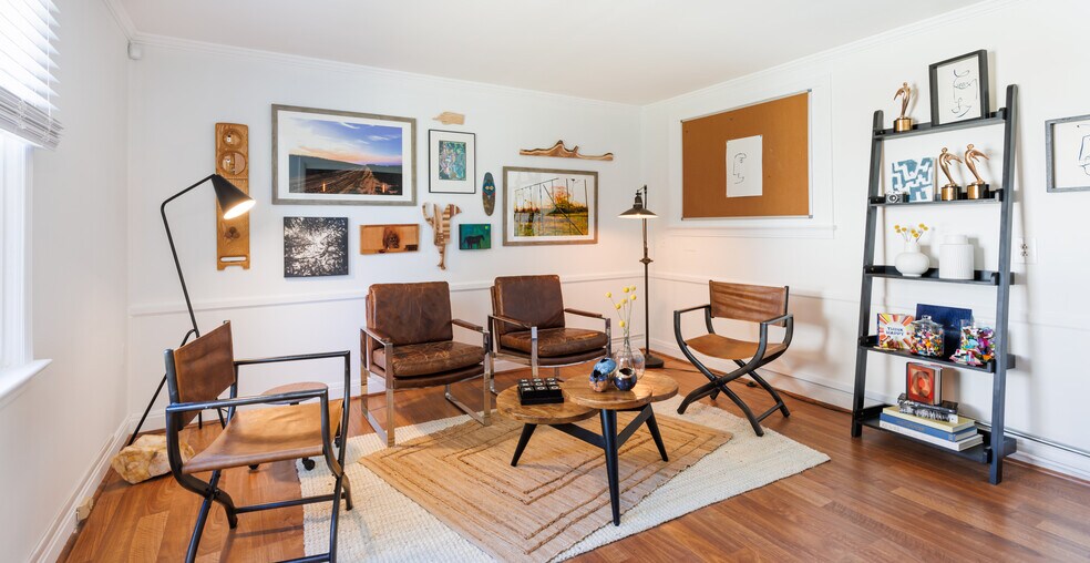 More Photos Of 2804 Bransford Ave, Nashville Freestanding For Lease