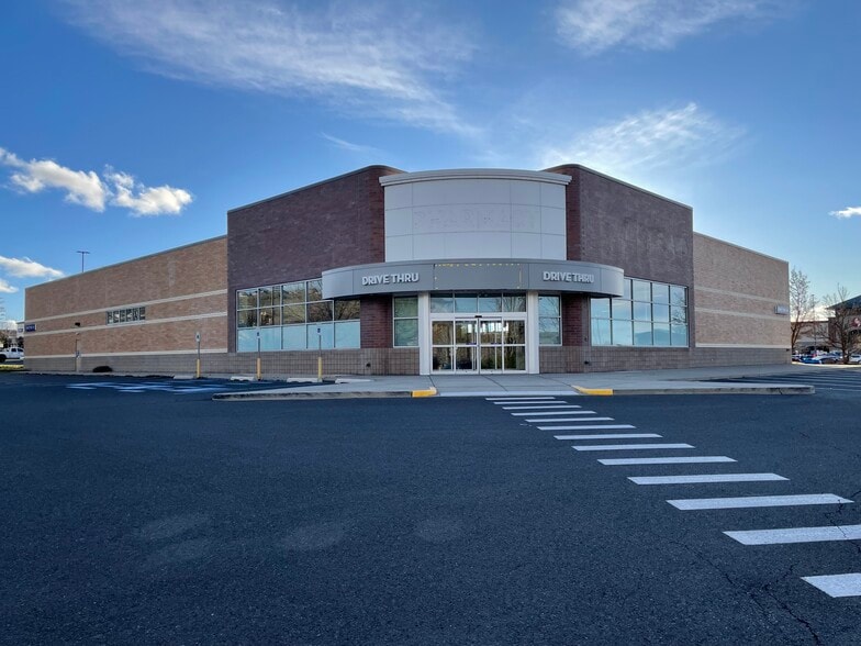 More Photos Of 8801 N Indian Trail Rd, Spokane Unknown For Lease