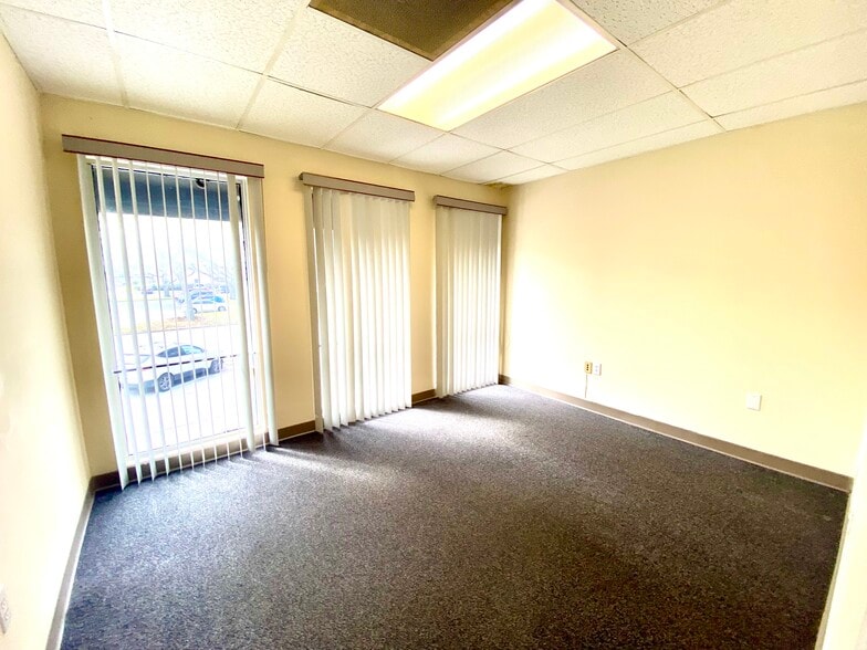 More Photos Of 1200 N Central Ave, Kissimmee Office For Lease