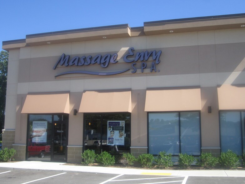 More Photos Of 90 Providence Hwy, Walpole Unknown For Lease