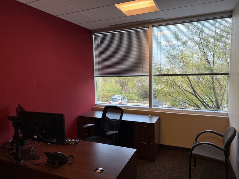 More Photos Of 8894 Stanford Blvd, Columbia Medical For Lease