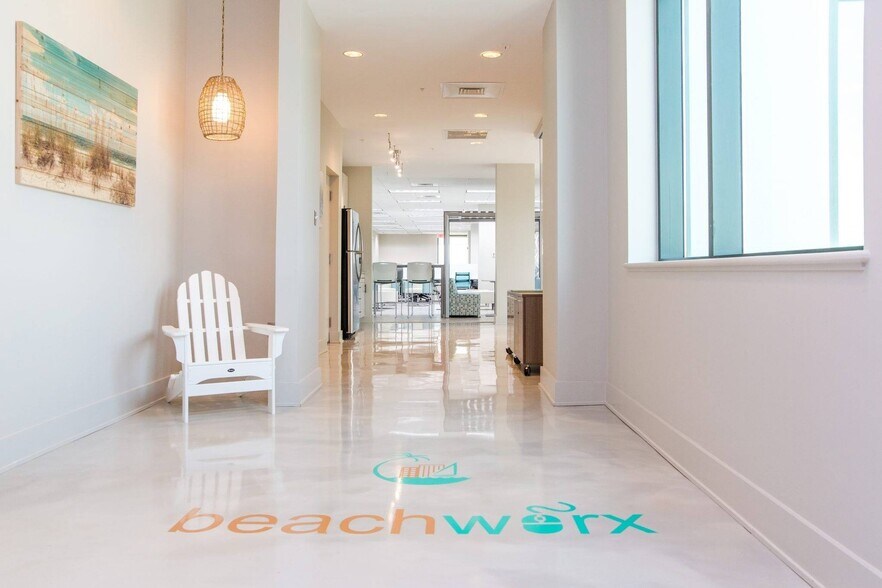 More Photos Of 34990 Emerald Coast Pky, Destin Coworking Space
