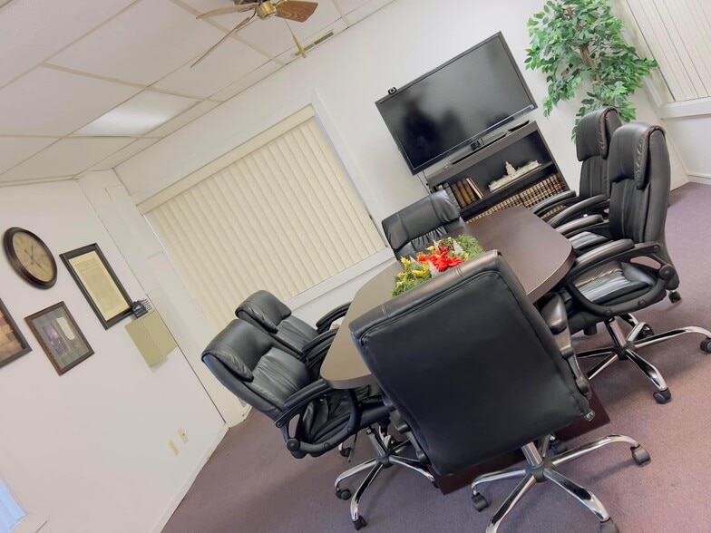 More Photos Of 2750 G St, Merced Office For Lease