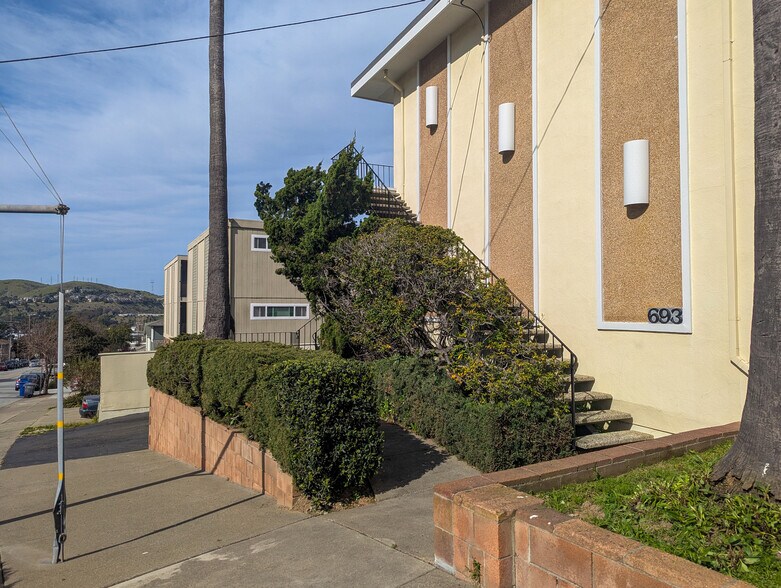 More Photos Of 693 San Bruno Ave, Brisbane Apartments For Sale