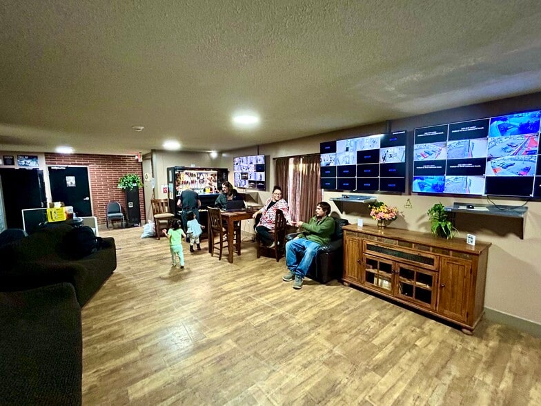 More Photos Of 229 2nd Ave SE, Cut Bank Apartments For Sale