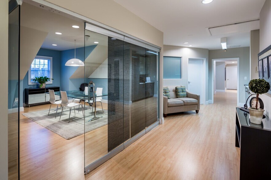 More Photos Of 1720 Post Rd E, Westport Office For Lease