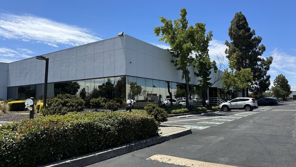 More Photos Of 46305-46335 Landing Pky, Fremont Research And Development For Sale