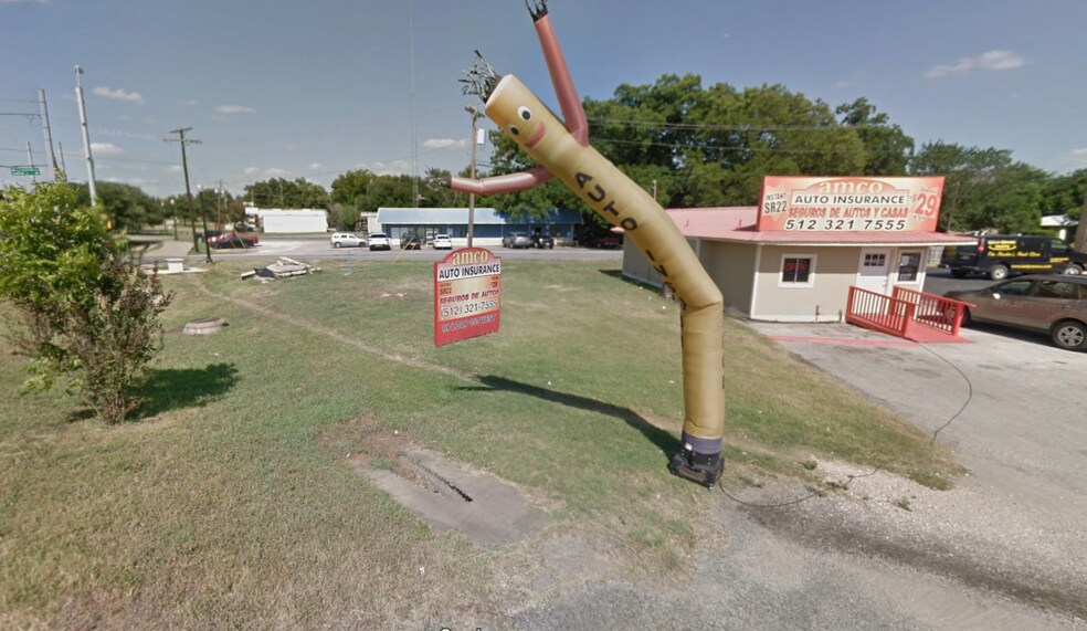 More Photos Of 99 Tx-150-loop, Bastrop Freestanding For Sale