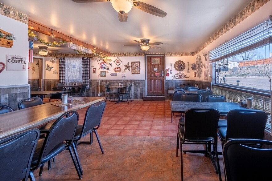 More Photos Of 1118 Robinson Ave, Trinidad Restaurant For Sale