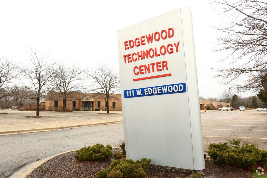 More Photos Of 111 W Edgewood Blvd, Lansing Office For Lease