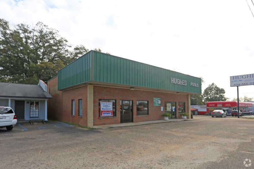 Primary Photo Of 599 S Memorial Dr, Prattville Office For Lease
