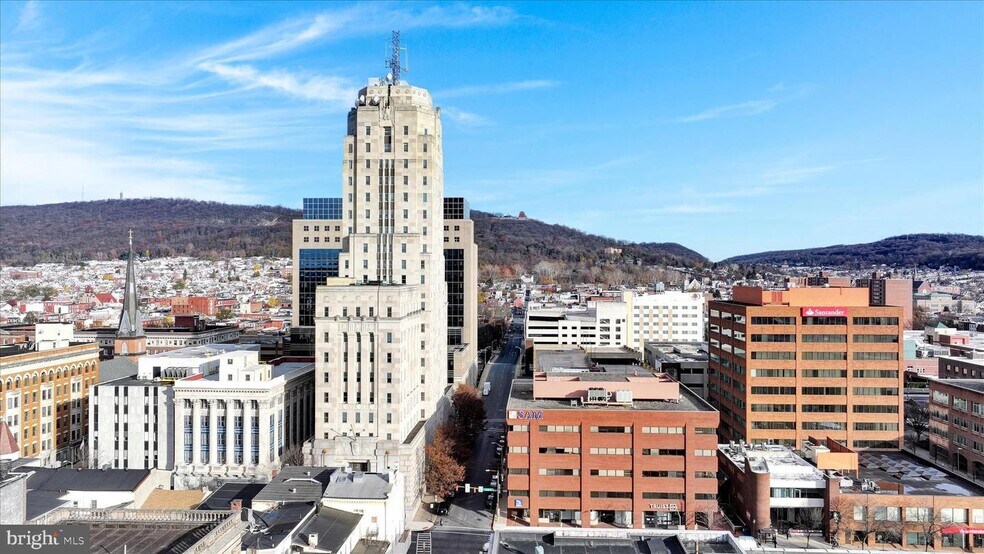 More Photos Of 19 N 6th St, Reading Office For Sale