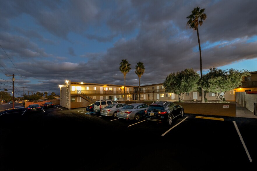 More Photos Of 4302 E Bellevue St, Tucson Apartments For Sale