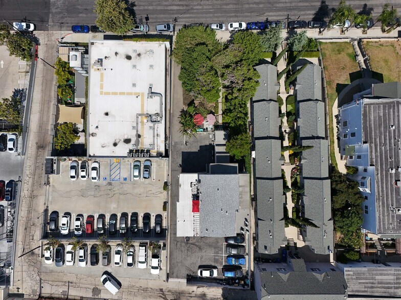 More Photos Of 434 N Lake St, Los Angeles Apartments For Sale