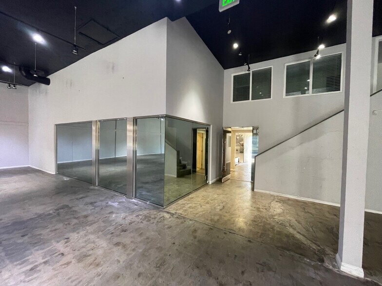 More Photos Of 4900 Lankershim Blvd, North Hollywood Freestanding For Sale