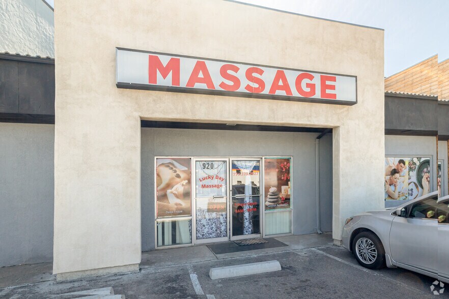 More Photos Of 3000-3090 Mill St, Reno Unknown For Lease