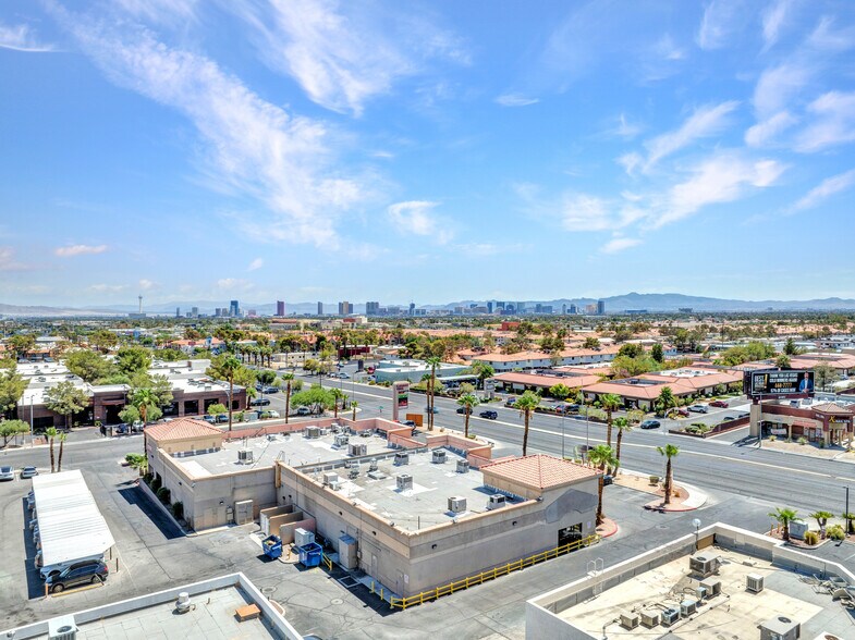 More Photos Of 6700 W Charleston Blvd, Las Vegas Freestanding For Lease