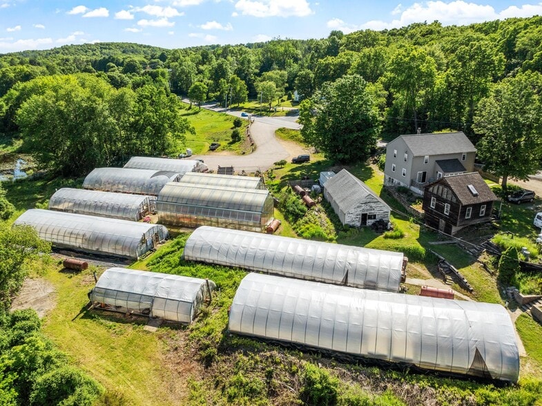 Primary Photo Of 50 N Spencer Rd, Spencer Garden Center For Sale