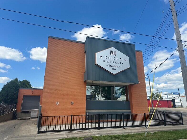 More Photos Of 523 E Shiawassee St, Lansing Food Processing For Lease