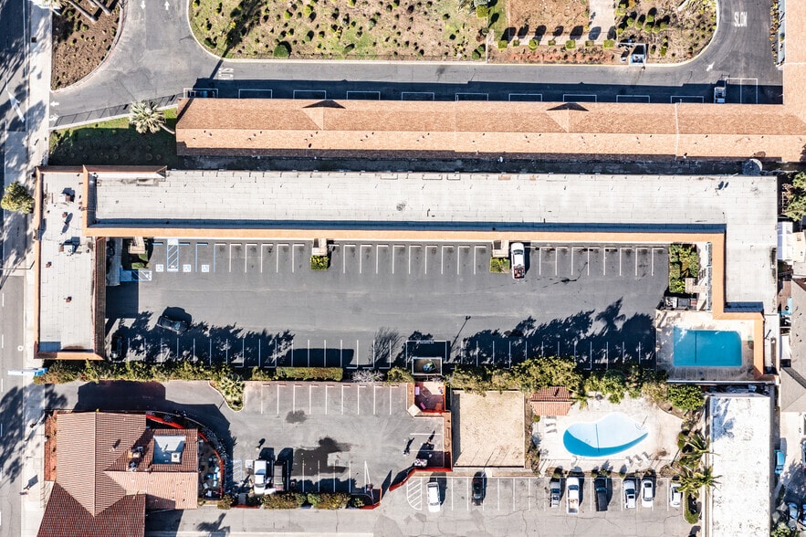 More Photos Of 1503 E 1st St, Santa Ana Hotel For Sale