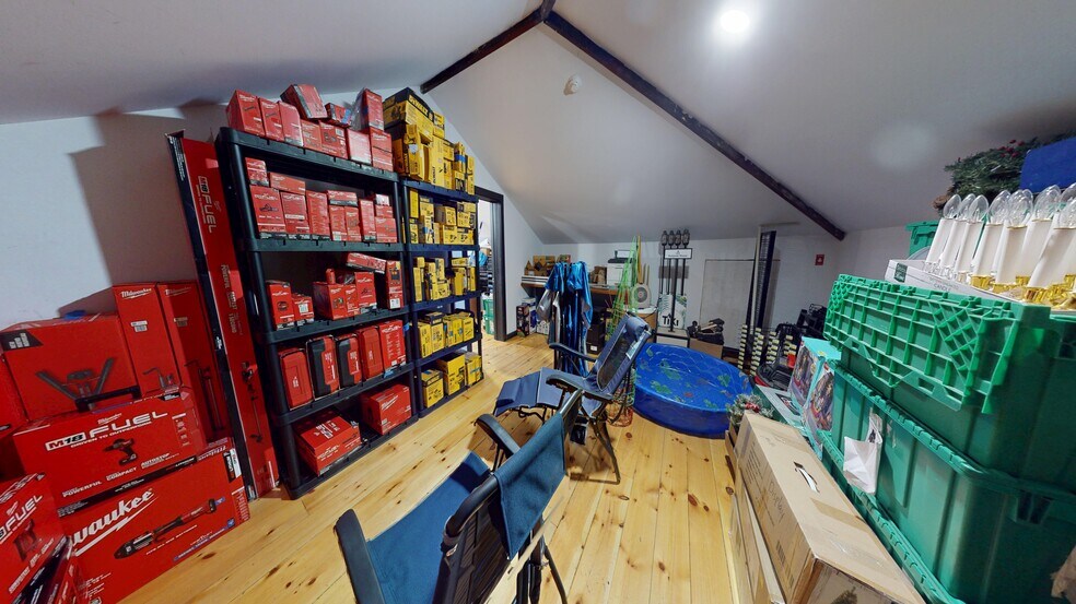 More Photos Of 4 Bona Ventura Ave, Wallkill Auto Repair For Sale