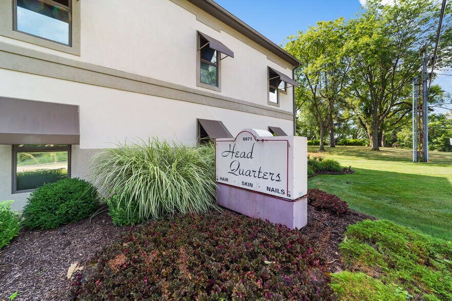 More Photos Of 6071 Old Middle Ridge Rd, Lorain Office For Sale