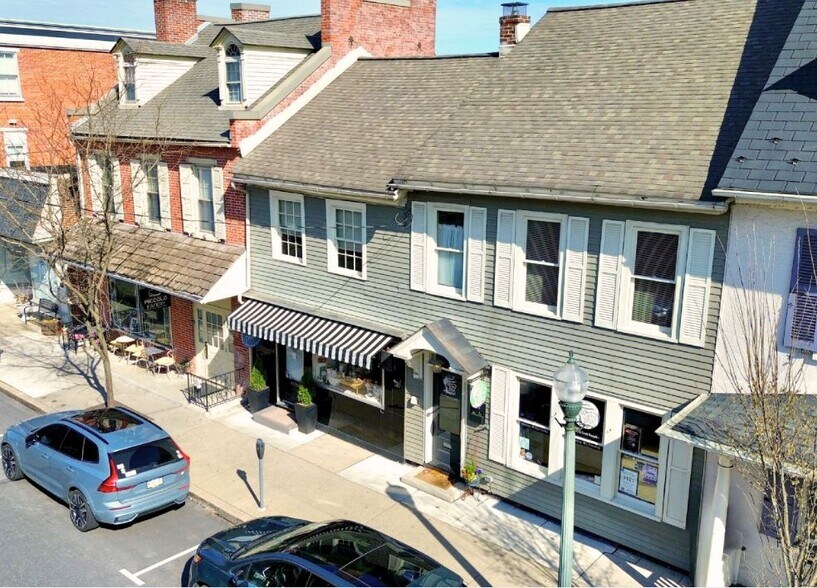 Primary Photo Of 55 E Main St, Lititz General Retail For Sale