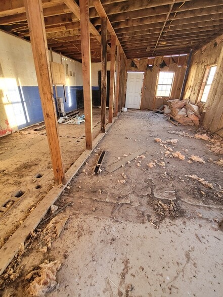 More Photos Of 104 US-277 Hwy, Fletcher Freestanding For Sale