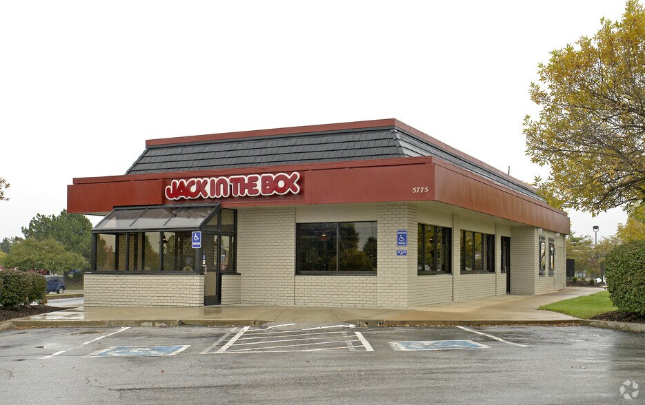 More Photos Of 200-254 Mid Rivers Ctr, Saint Peters Unknown For Lease