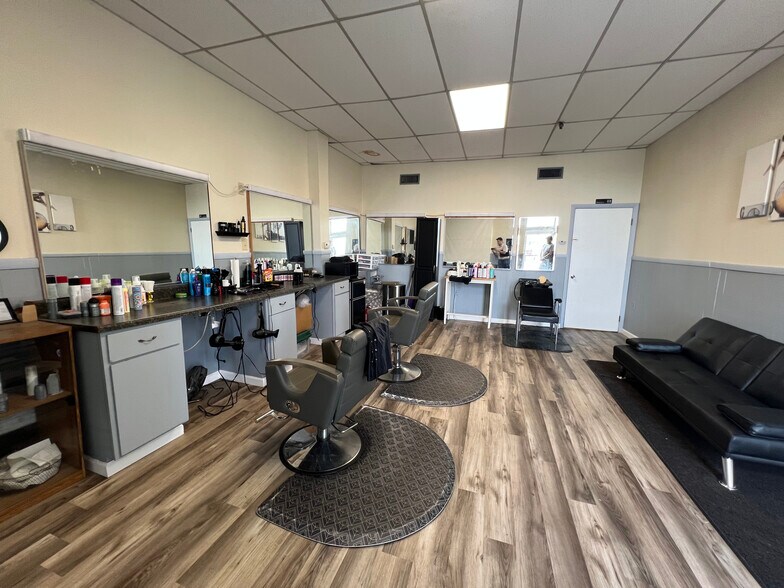 More Photos Of 451 Market St, Elmira Apartments For Sale