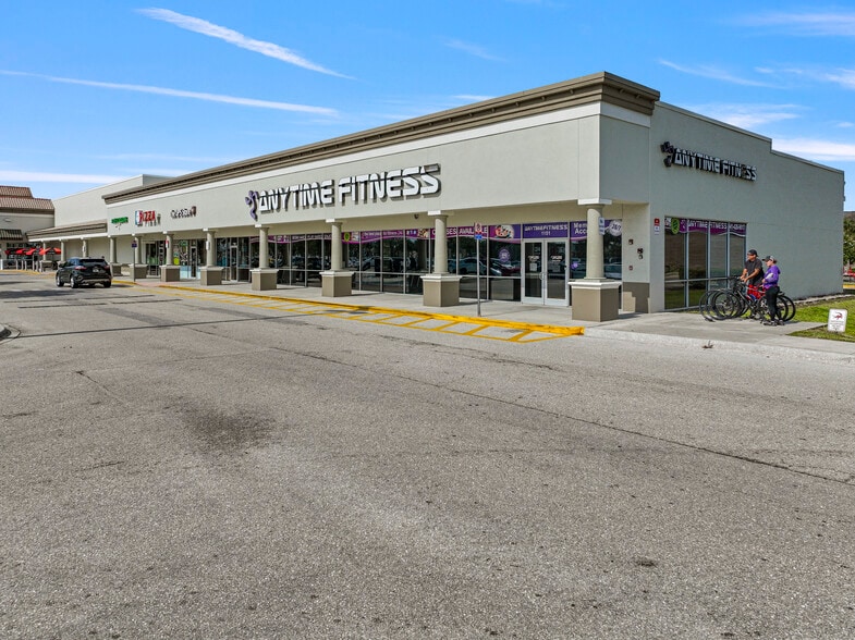More Photos Of 1331 S Sumter Blvd, North Port General Retail For Lease