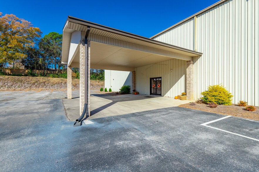 More Photos Of 4501 Oak Hill Rd, Chattanooga Religious Facility For Sale
