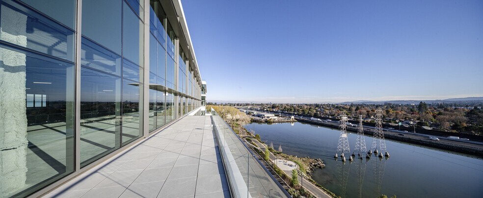 More Photos Of 567 Airport Blvd, Burlingame Office For Lease