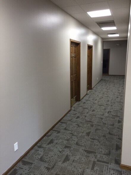 More Photos Of 118 Homestead Dr, New Richmond Medical For Lease