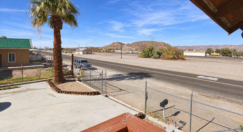 More Photos Of 35633 Highway 66, Daggett Warehouse For Sale