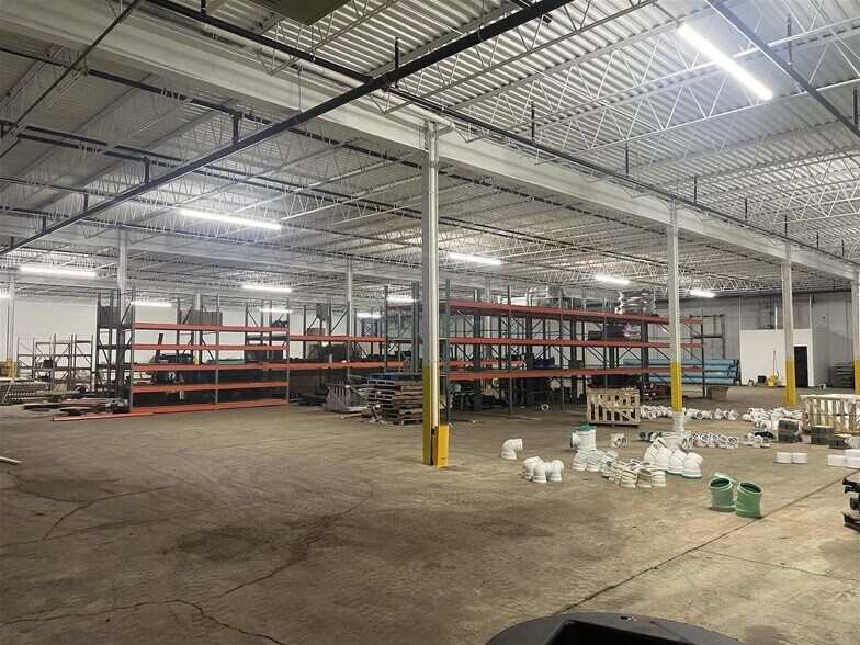 More Photos Of 510 E 16th St, Holland Manufacturing For Sale