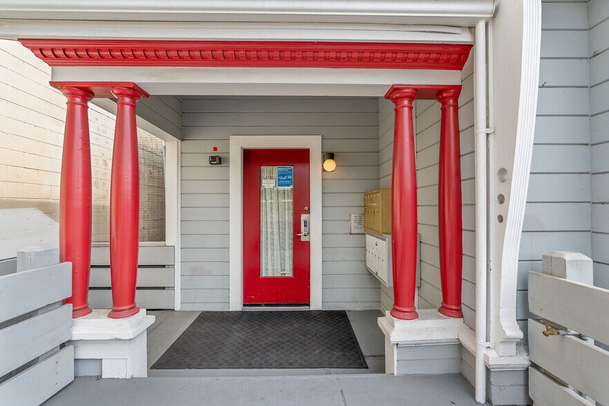 More Photos Of 2424-2428 Dwight Way, Berkeley Medical For Lease