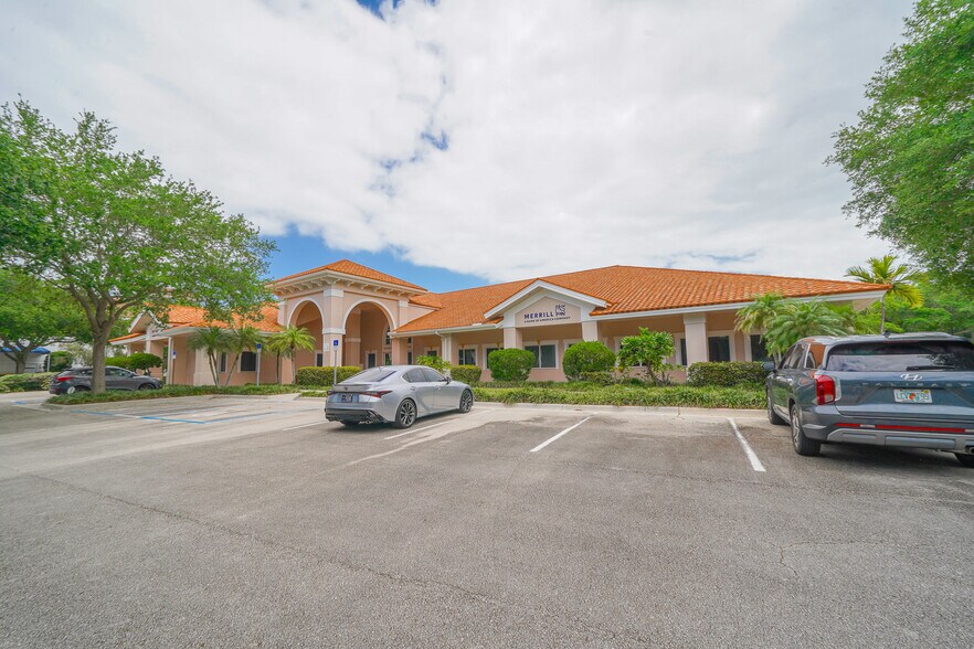 More Photos Of 2301 SE Monterey Rd, Stuart Office For Sale