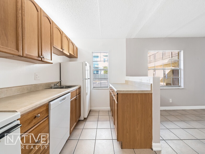 More Photos Of 612 NE 2nd Ave, Fort Lauderdale Apartments For Sale