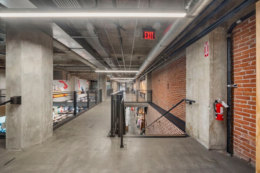 More Photos Of 808 S Broadway, Los Angeles Office For Lease