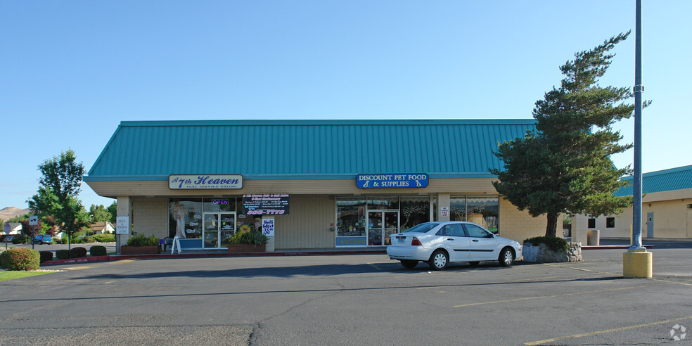 Primary Photo Of 516-520 E Prater Way, Sparks Freestanding For Lease