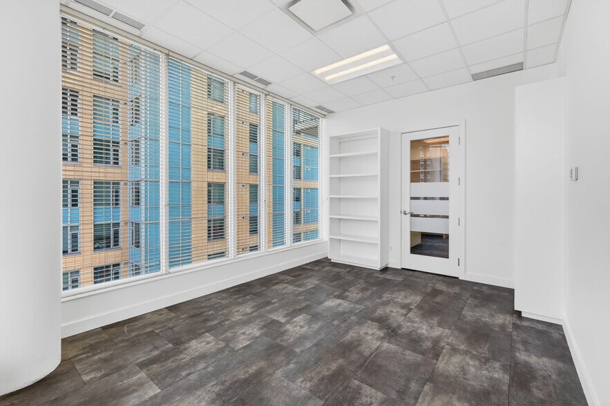 More Photos Of 888 4th Ave SW, Calgary Office For Sale