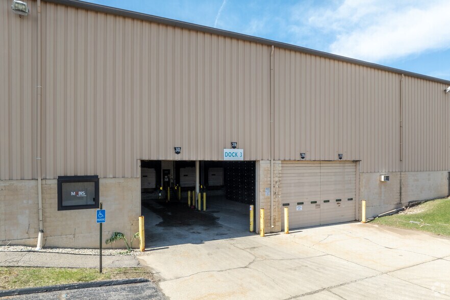 More Photos Of 43155-43159 W 9 Mile Rd, Novi Industrial For Sale