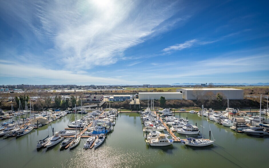 More Photos Of 1568 W 75th Ave, Vancouver Light Distribution For Sale