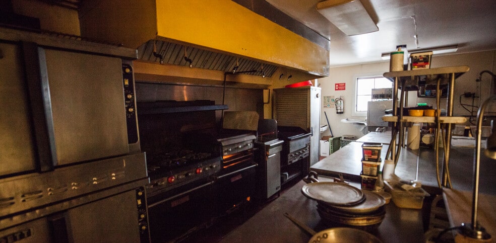 More Photos Of 219 Highway 51 NE, Steinhatchee Lodge Meeting Hall For Sale