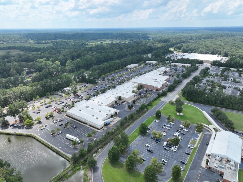 More Photos Of 9500 Dorchester Rd, Summerville Unknown For Lease