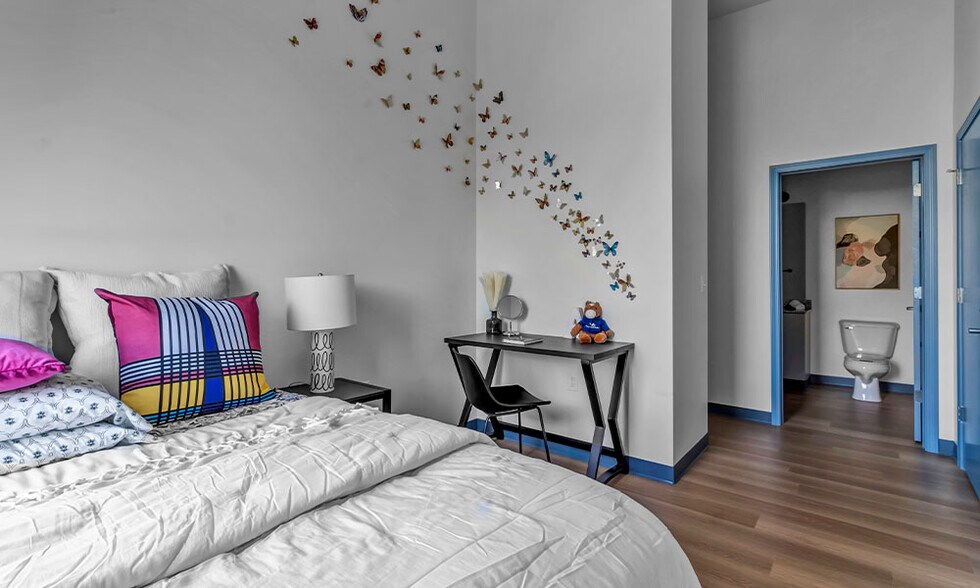 More Photos Of 2915-2949 N Forest Rd, Amherst Apartments For Sale