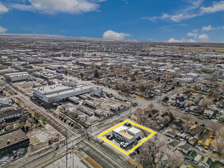 More Photos Of 507 Main Ave W, Twin Falls Flex For Sale