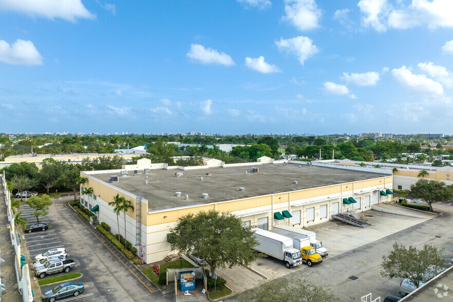 More Photos Of 935 NW 31st Ave, Pompano Beach Warehouse For Lease
