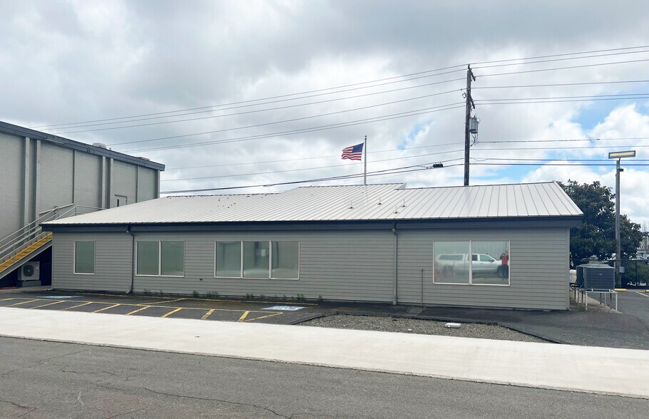 More Photos Of 50 N Danebo Ave, Eugene Warehouse For Sale